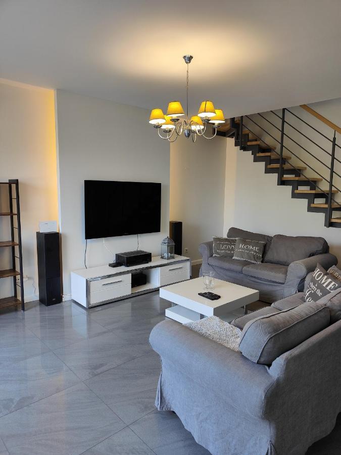 Dom Dabrowka Poznan Apartment Paledzie Екстериор снимка